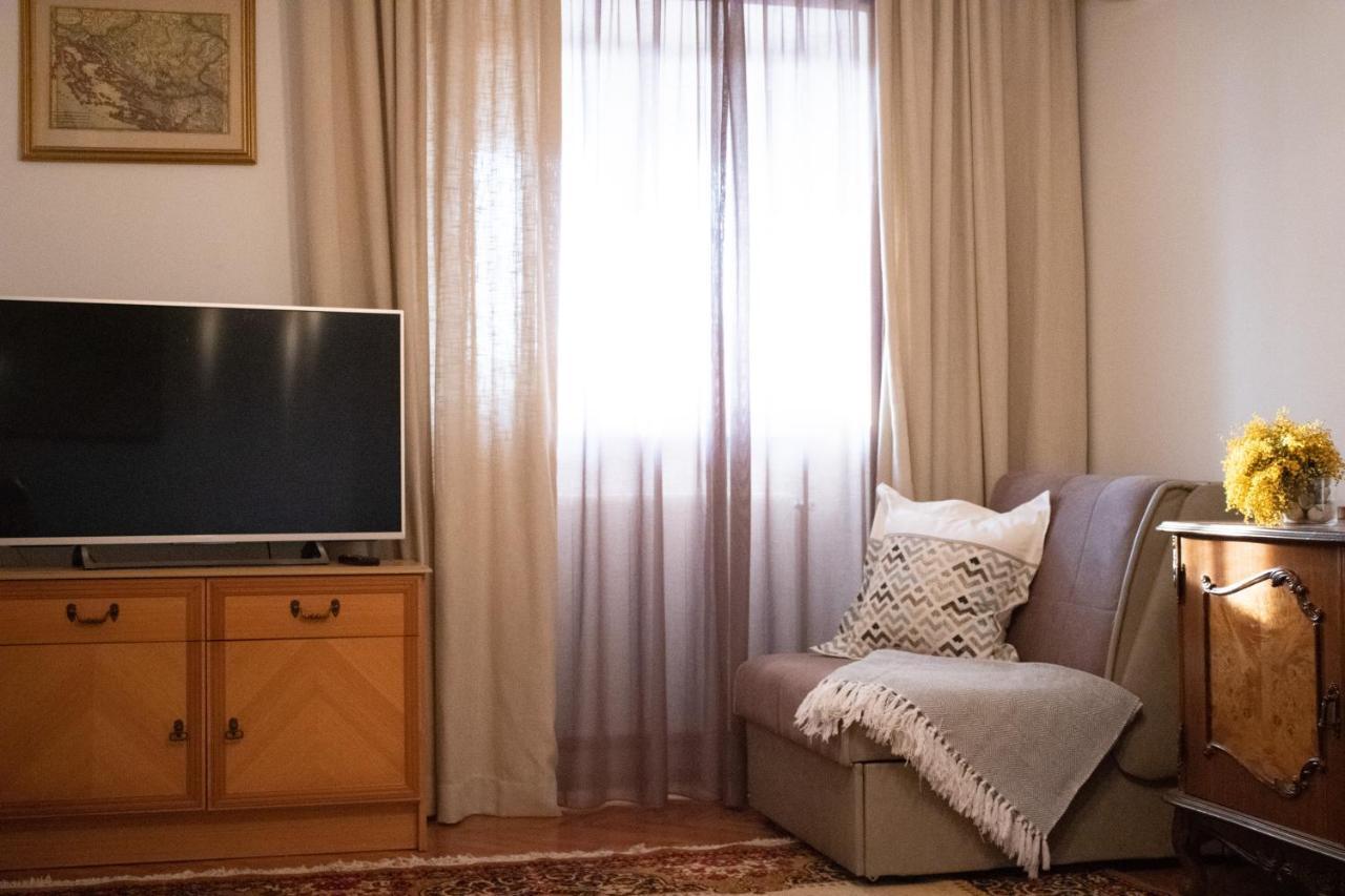 Vila Paula Malinska Exteriér fotografie
